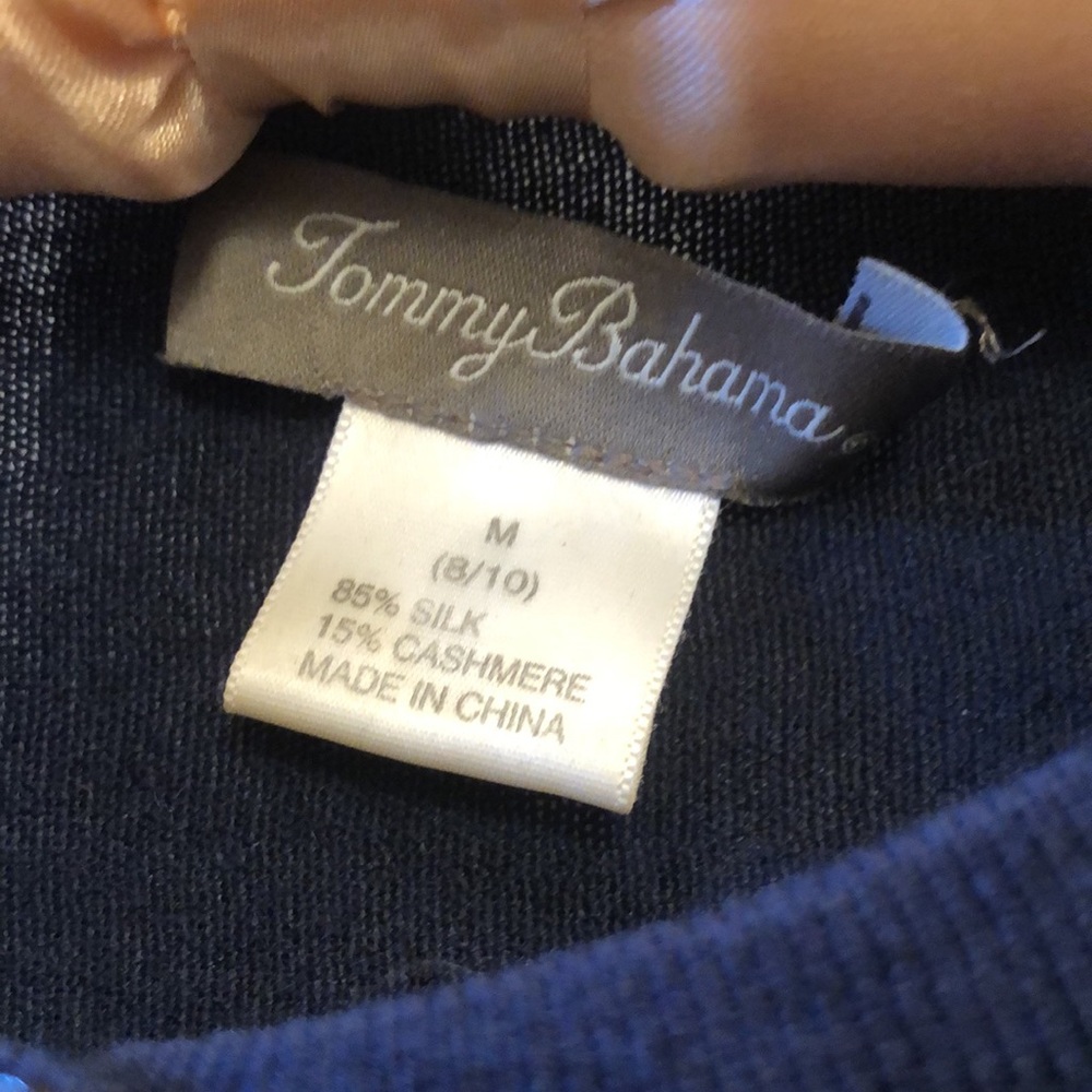 Tommy Bahama silk and cashmere cardigan M navy - Picture 2 of 4